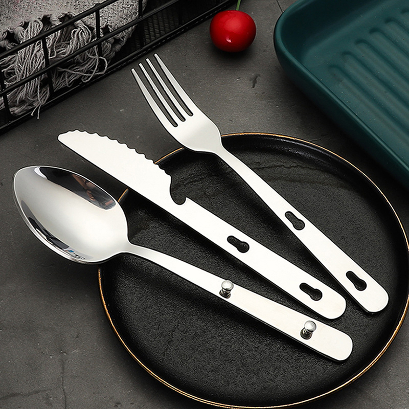 Camping Cooking And Dining Set - طقم أدوات طعام محمول للتخييم من